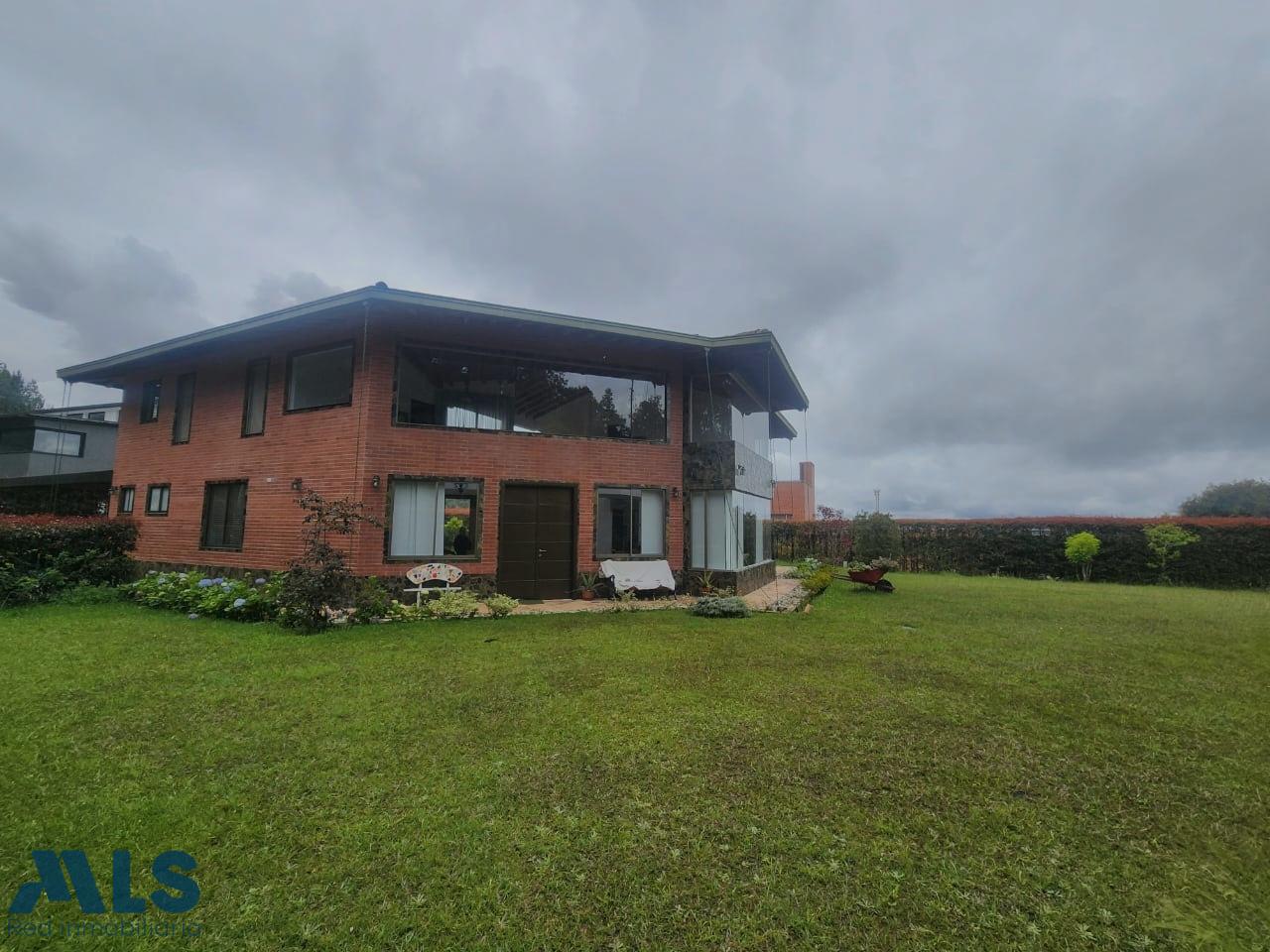 Casa en Loma del Escobero - foto 4