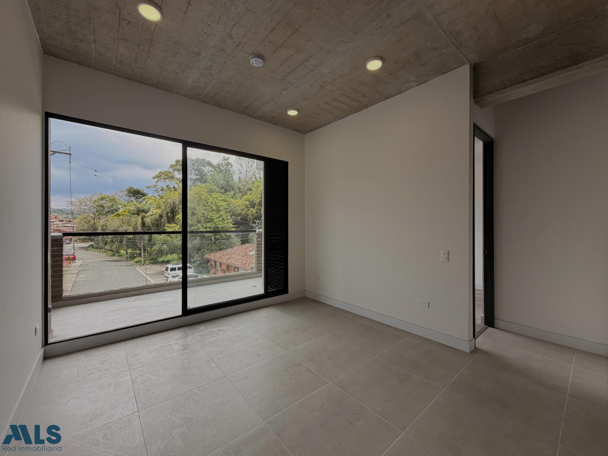Apartamento en Puro Cuero - foto 4