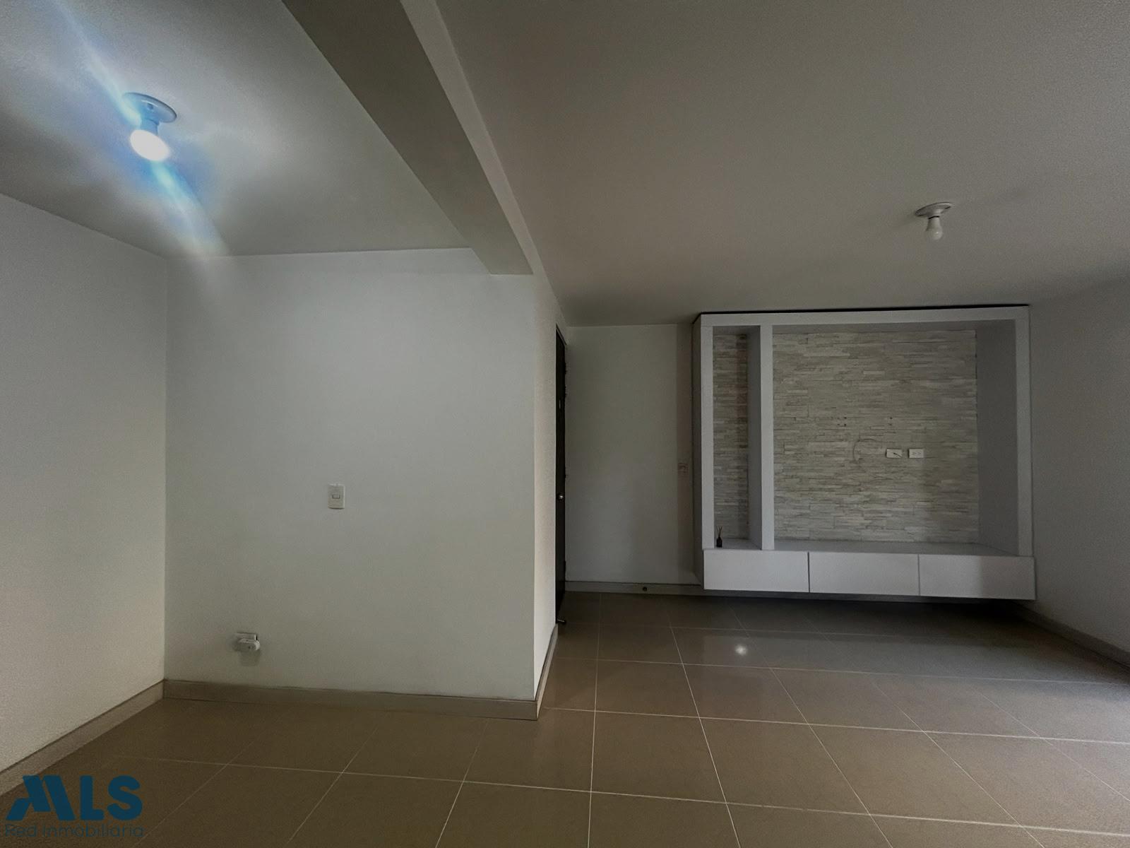 Apartamento en Loma de Los Bernal - foto 4