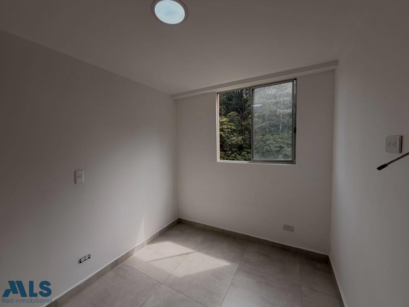 Apartamento en Loma de San Jose - foto 4