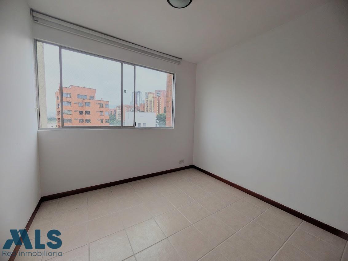 Apartamento en La Aguacatala - foto 4