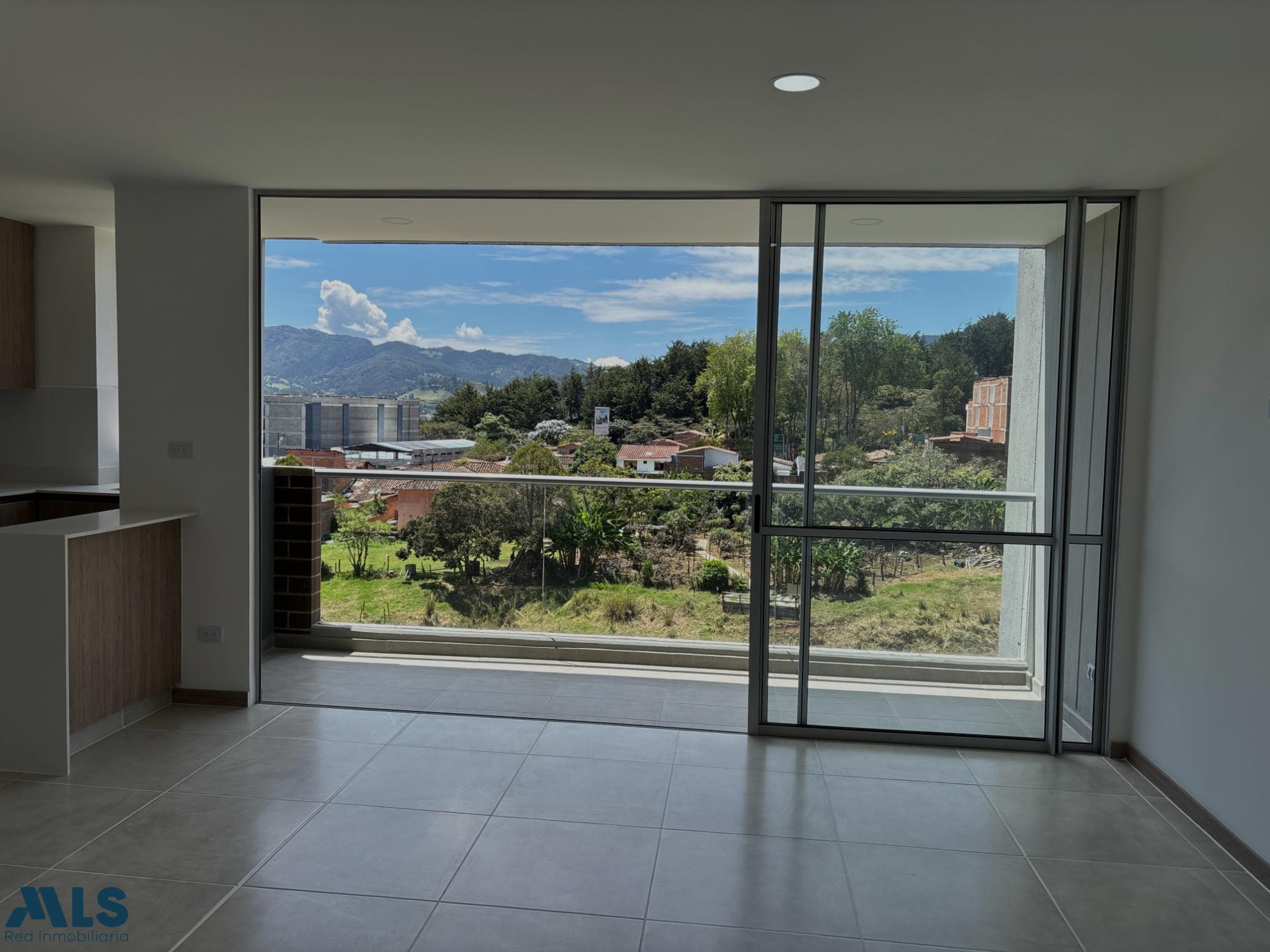 Apartamento en Urbano (La Ceja) - foto 4