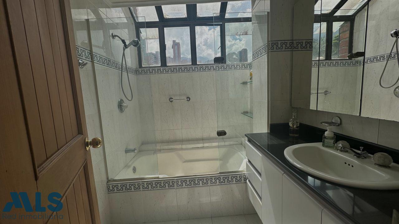 Apartamento en El Poblado - foto 4